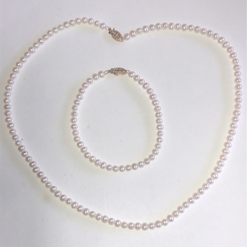 Genuine Pearls 10K RTI Royal Touch Classic Necklace Bracelet
